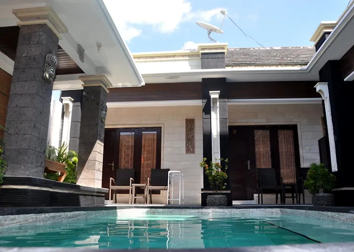 Denays House