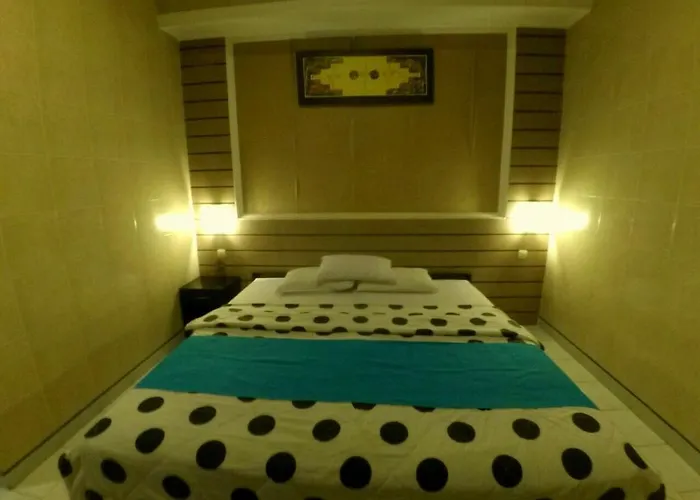 Denays House 3*